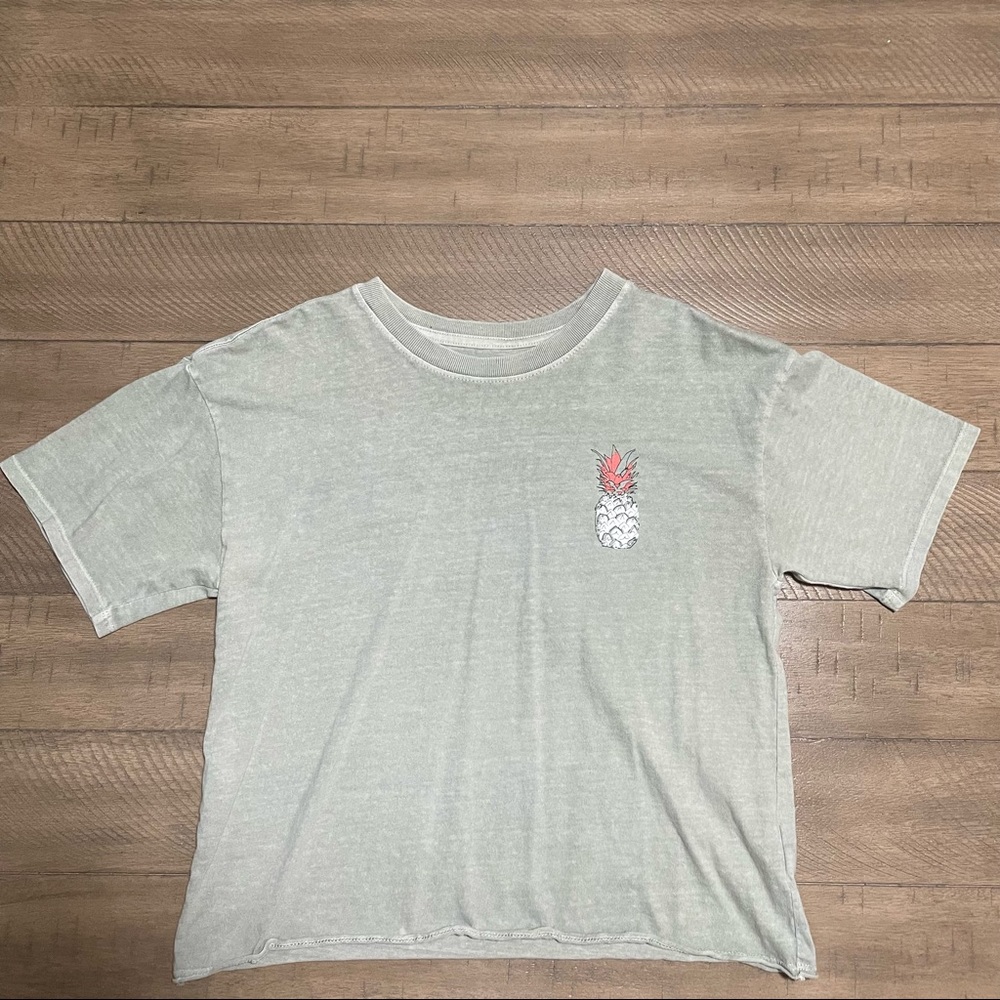 O’Neill Cropped Pineapple Shirt